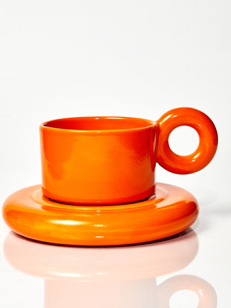 Kubek ceramiczny plus spodek Jackie / Orange/ ręcznie wytwarzane