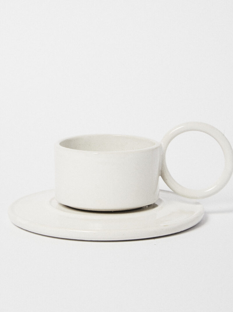 Filiżanka ceramiczna plus spodek Baub / Shiny White/ ręcznie wytwarzana