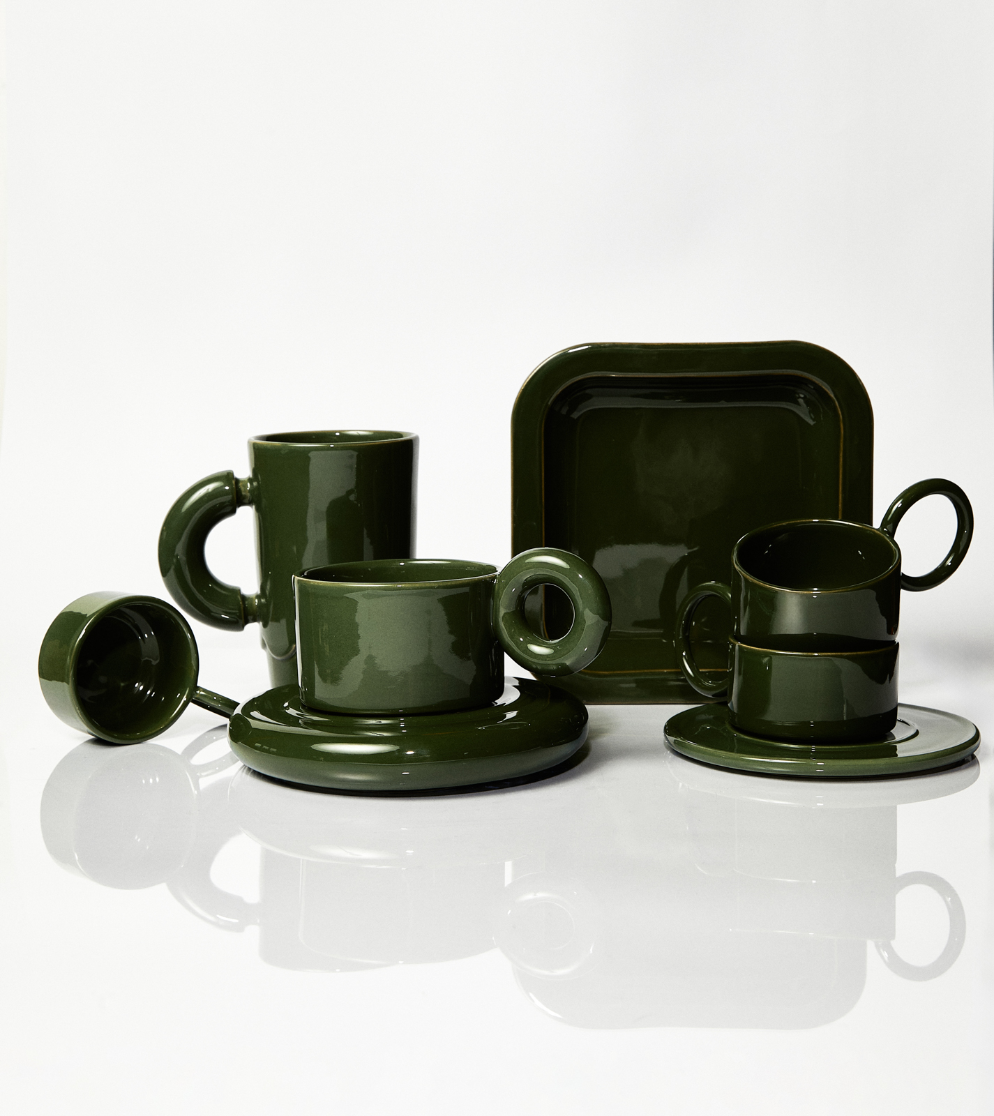 Kubek ceramiczny plus spodek Jackie / Parrot Green/ ręcznie wytwarzane - obrazek 4