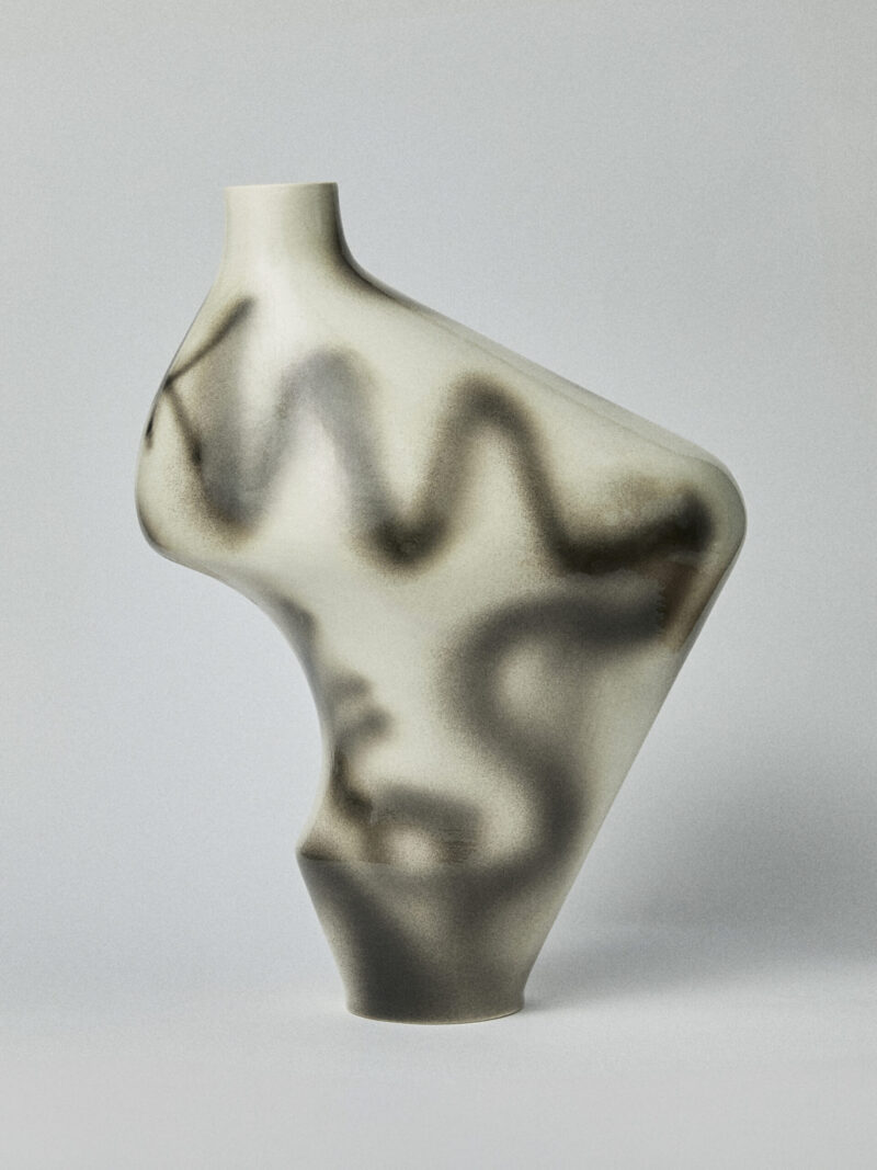 Wazon ceramiczny Modo / quiet basquiat ręcznie wytwarzany