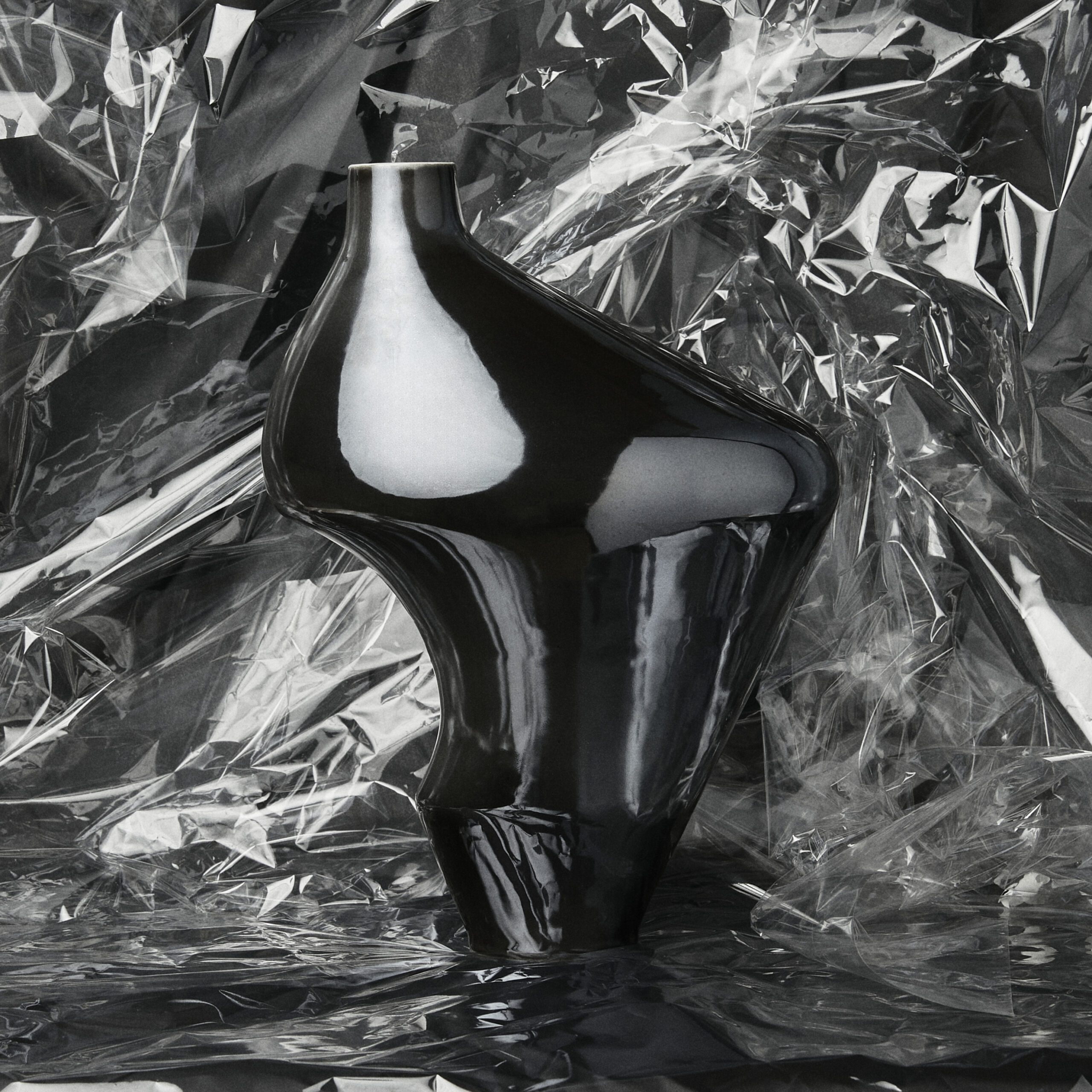 Wazon ceramiczny Modo / Opium black/ ręcznie wytwarzany - obrazek 2