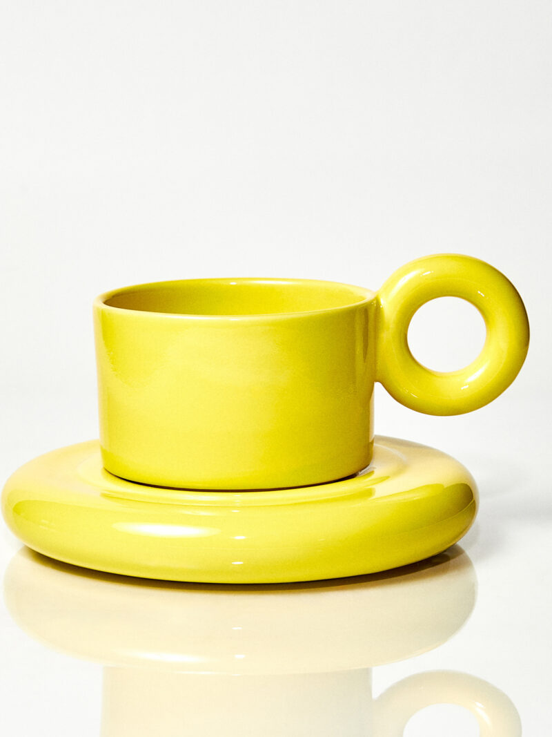 Kubek ceramiczny plus spodek Jackie / Acid Yellow/ ręcznie wytwarzane