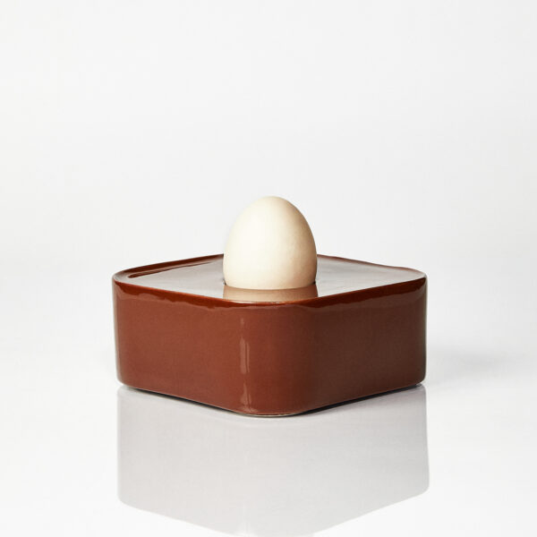 Holder na jajko CAMELOT  / Hazlenut / ręcznie wytwarzany