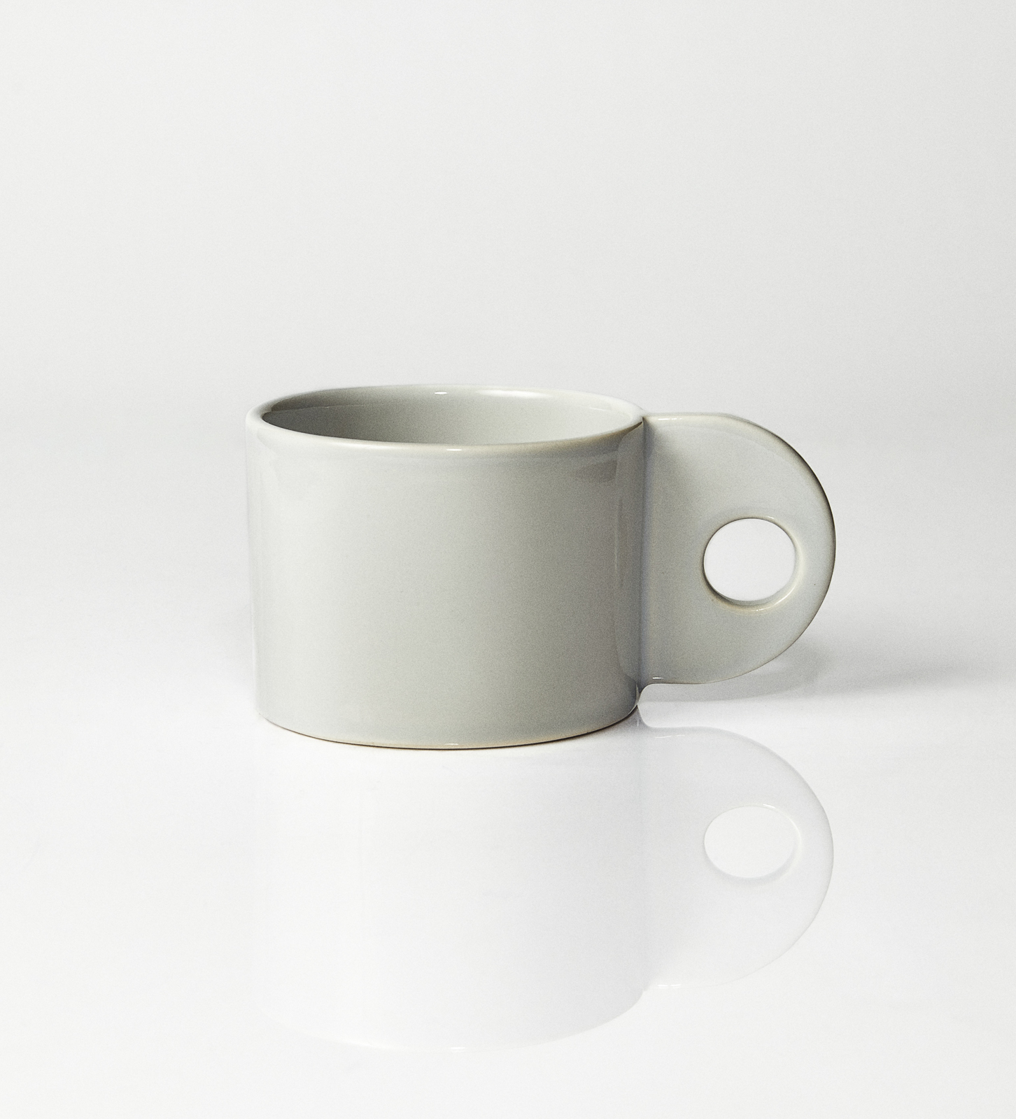 Kubek ceramiczny Baub / Taupe/ ręcznie wytwarzany